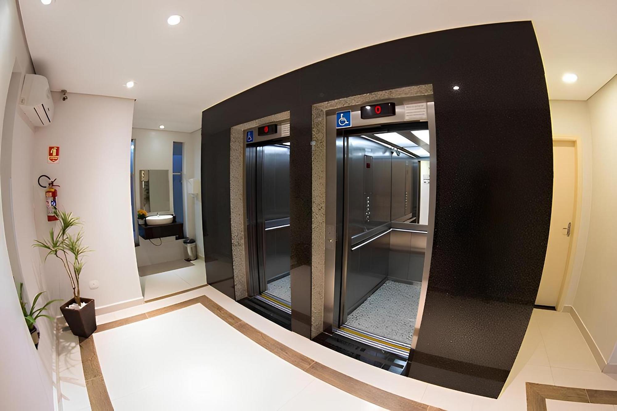 Hotel Toyo Inn Бойтува Екстериор снимка