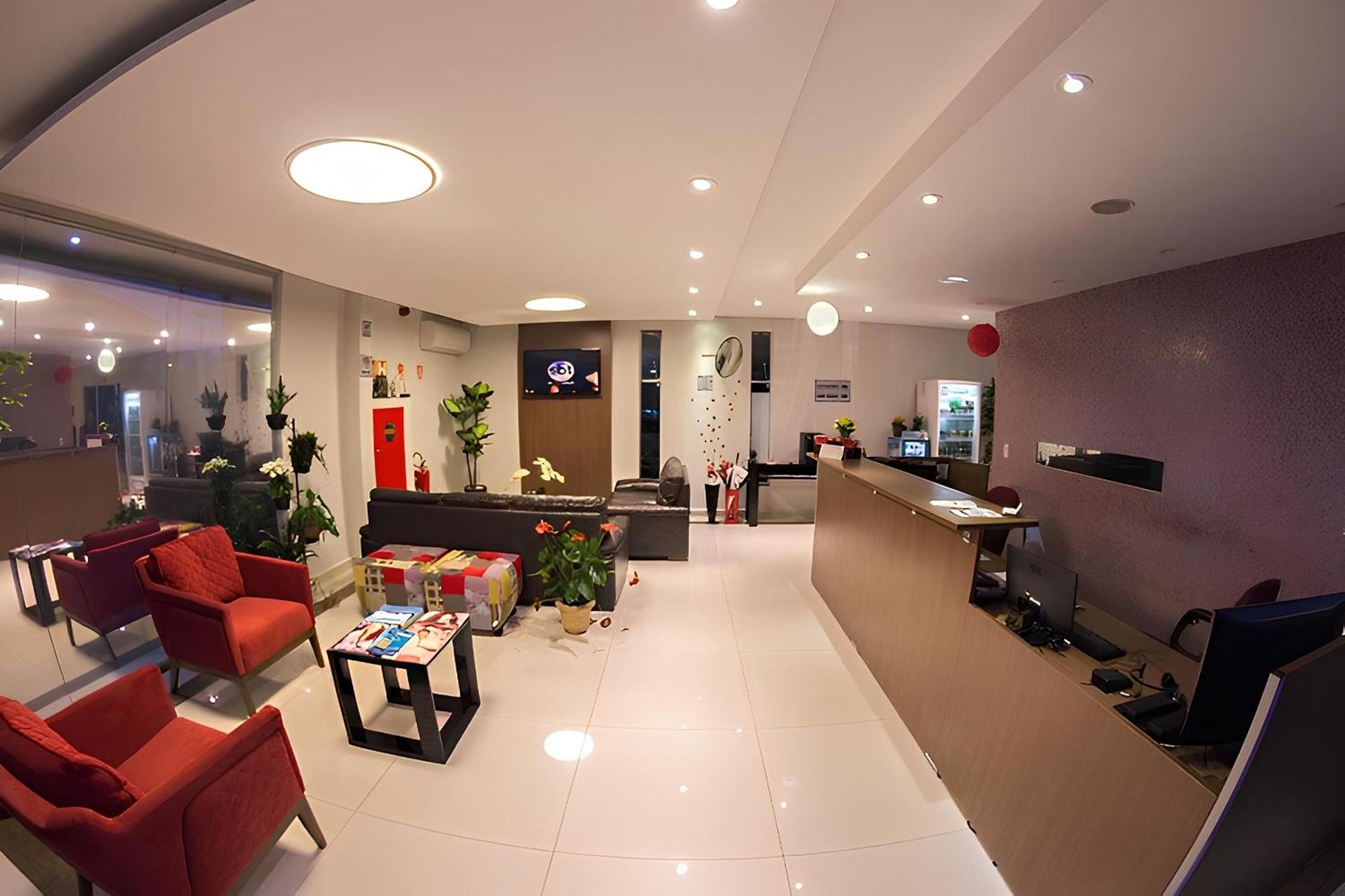 Hotel Toyo Inn Бойтува Екстериор снимка
