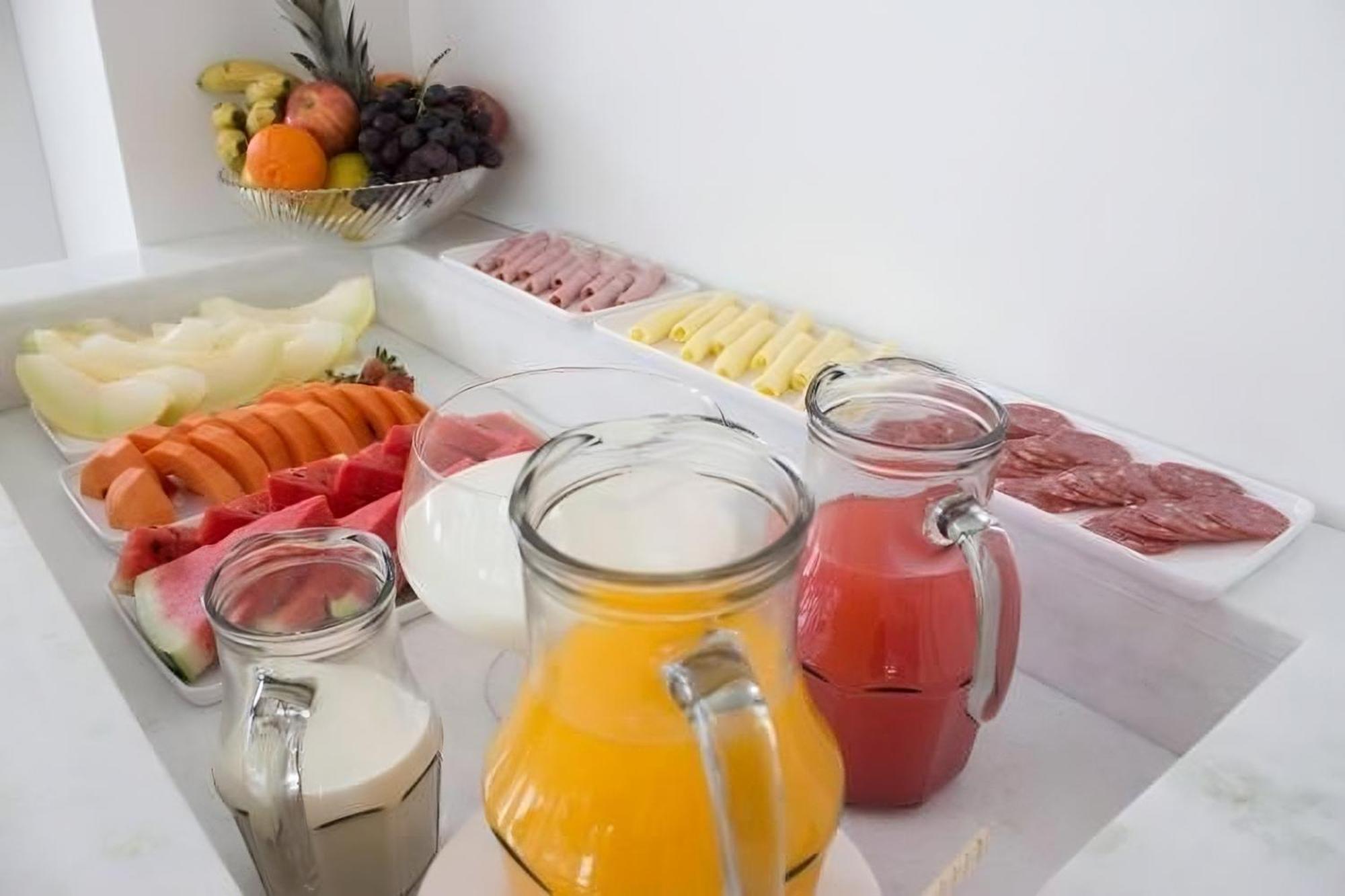 Hotel Toyo Inn Бойтува Екстериор снимка